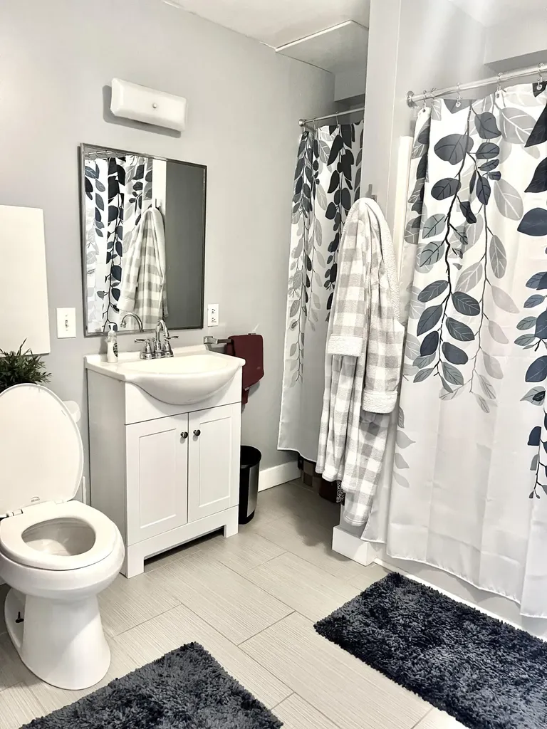1390 Forest Avenue Portland ME 04103