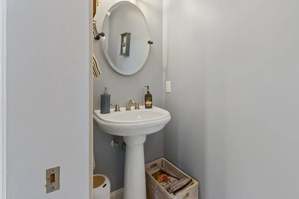 38 Richards Way Saco ME 04072
