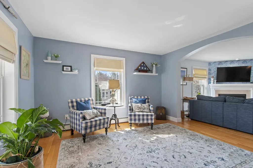 38 Richards Way Saco ME 04072