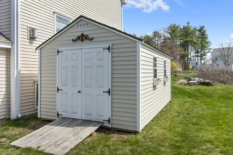 38 Richards Way Saco ME 04072