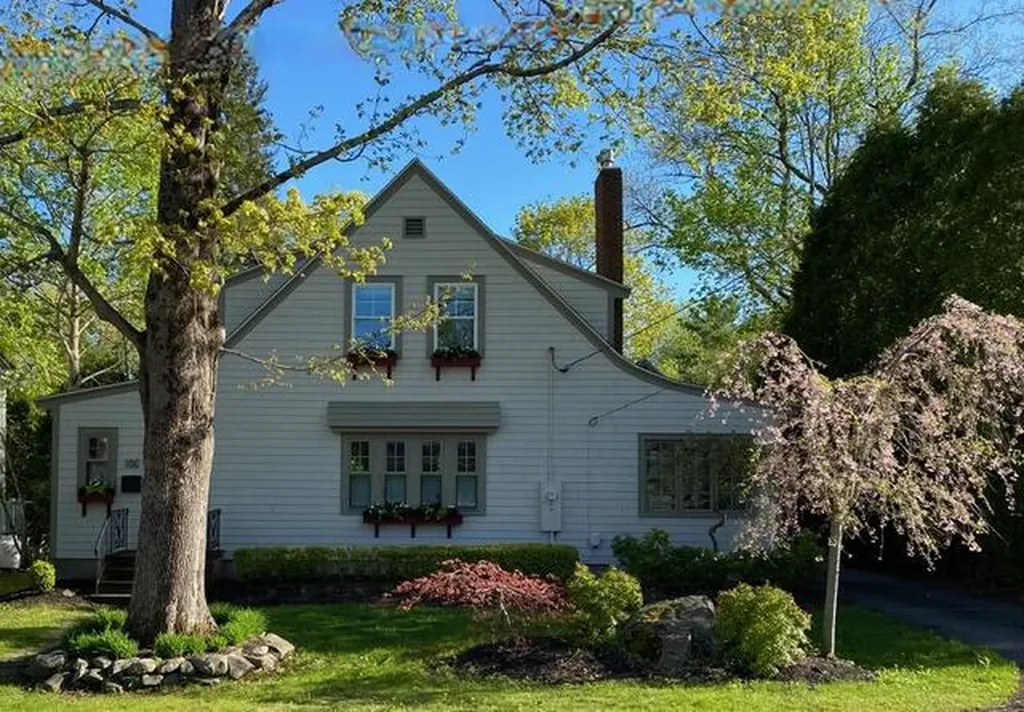 106 Beech Street Rockland ME 04841