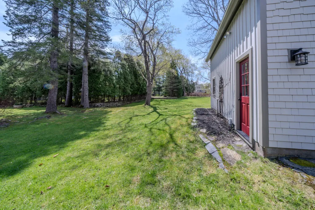 106 Beech Street Rockland ME 04841
