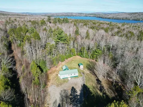 31 Burnham Road Burlington ME 04417