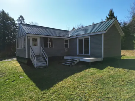 31 Burnham Road Burlington ME 04417