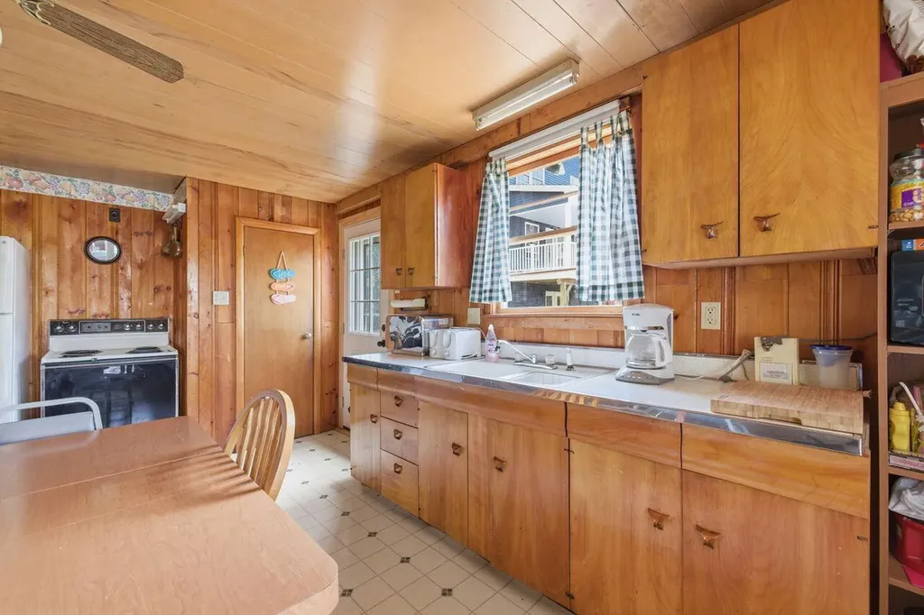 227 Hawk Road Acton ME 04001