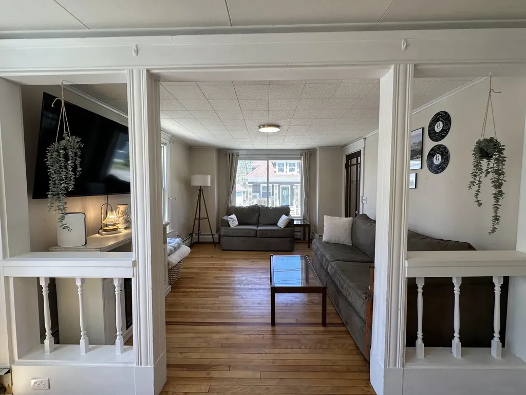 94 Western Promenade Auburn ME 04210