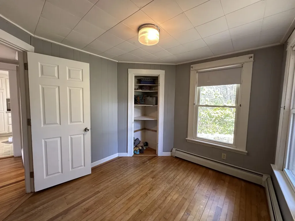 94 Western Promenade Auburn ME 04210