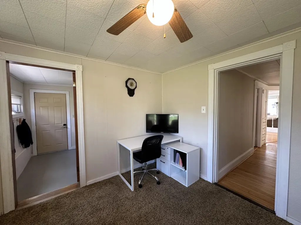94 Western Promenade Auburn ME 04210