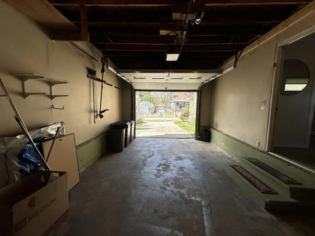 94 Western Promenade Auburn ME 04210