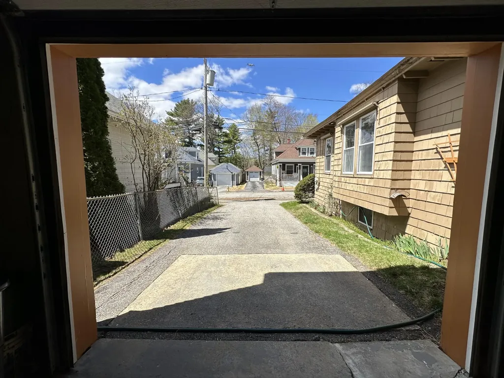 94 Western Promenade Auburn ME 04210