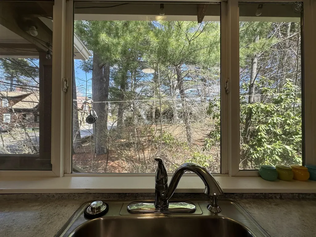 94 Western Promenade Auburn ME 04210