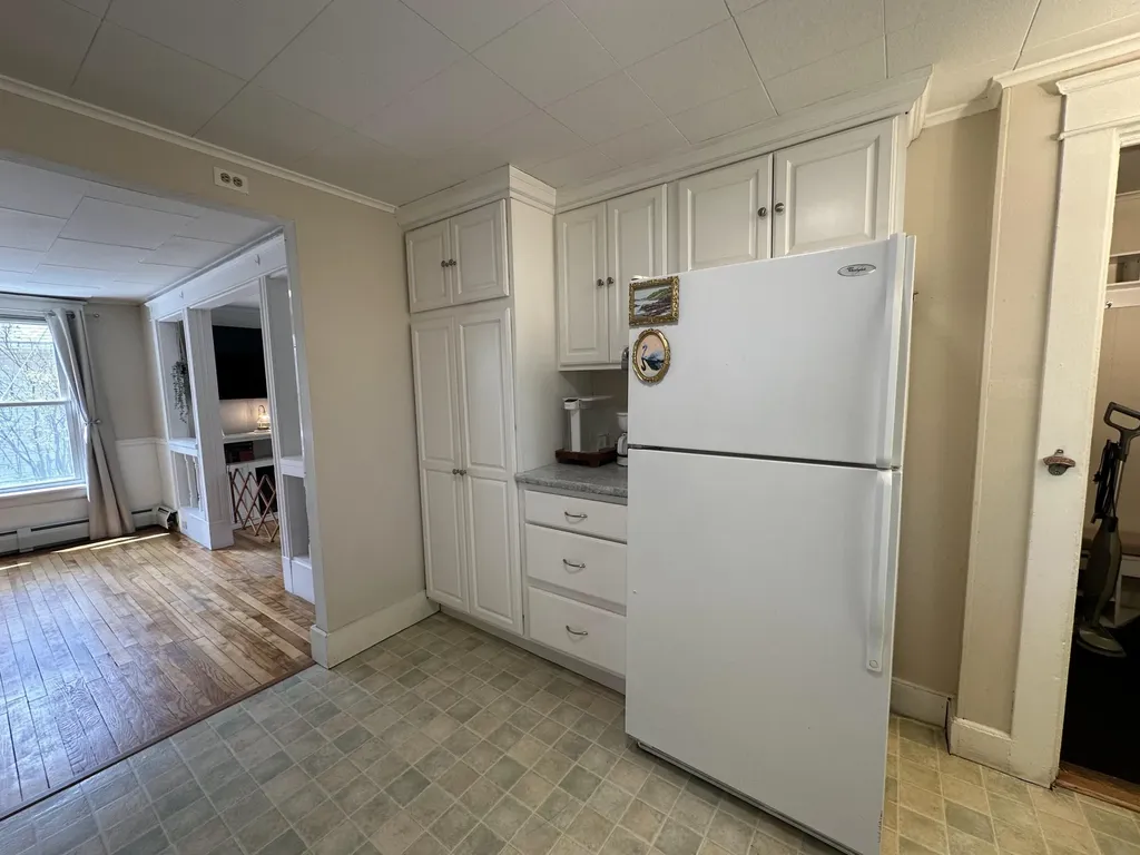 94 Western Promenade Auburn ME 04210