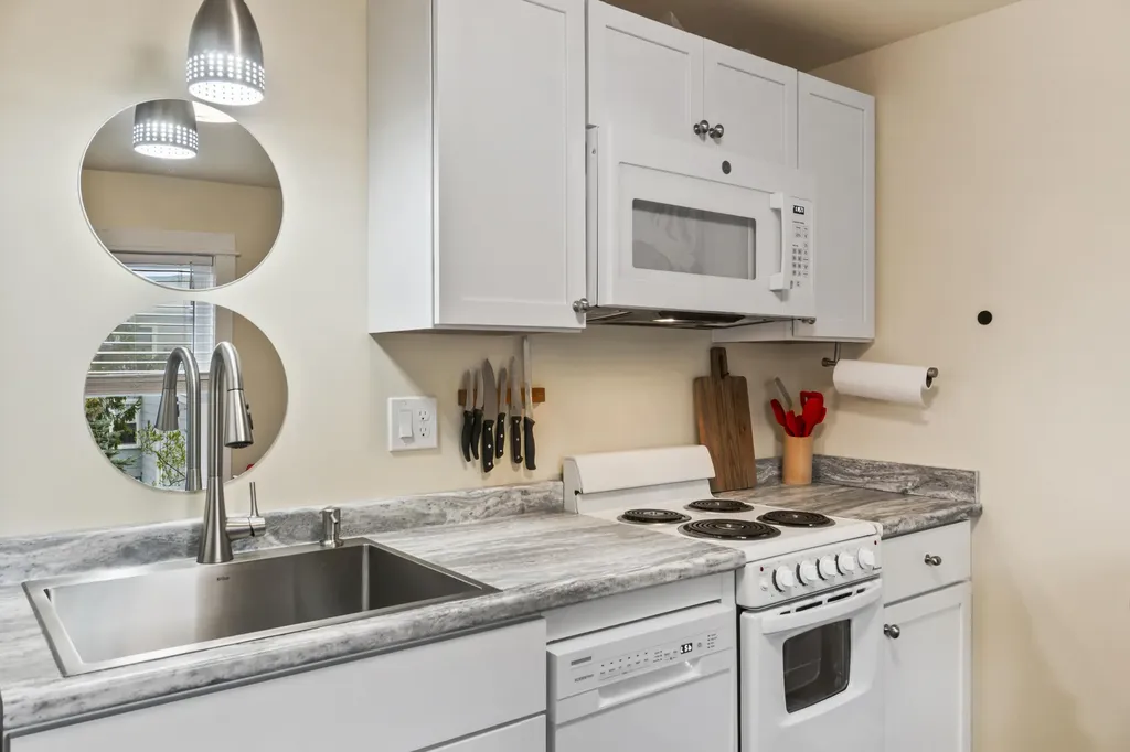 34 Dartmouth Street Biddeford ME 04005