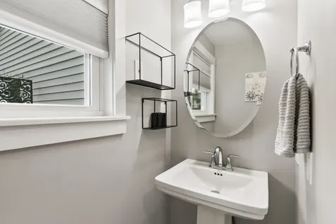 34 Dartmouth Street Biddeford ME 04005