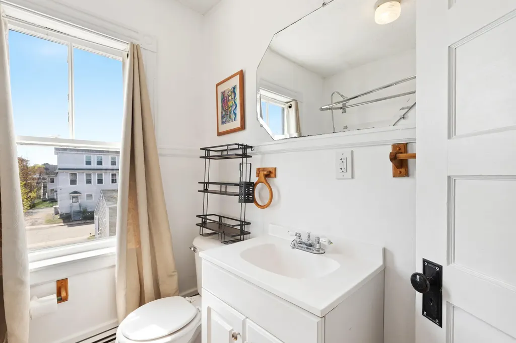 3 Leighton Street Sanford ME 04073
