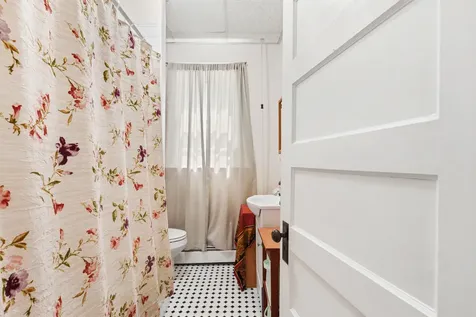 3 Leighton Street Sanford ME 04073