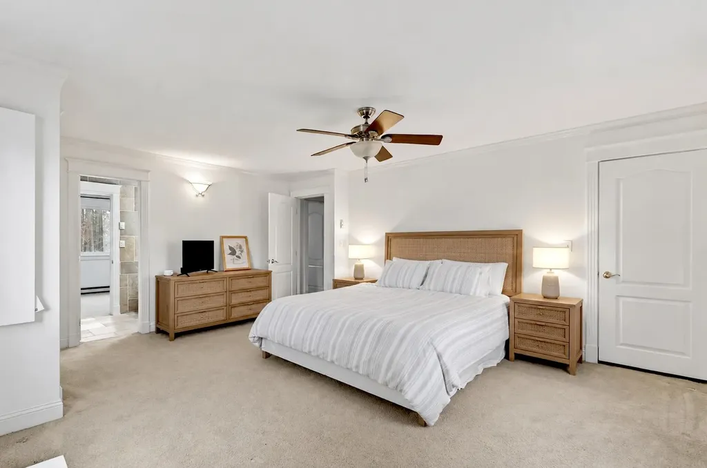 1112 Roosevelt Trail Windham ME 04062
