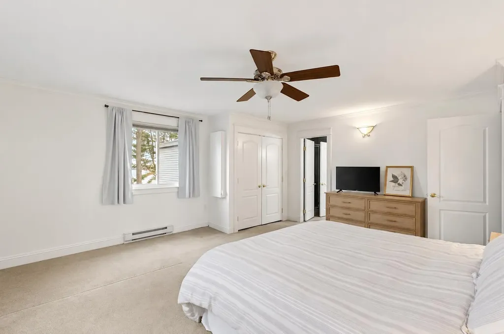 1112 Roosevelt Trail Windham ME 04062