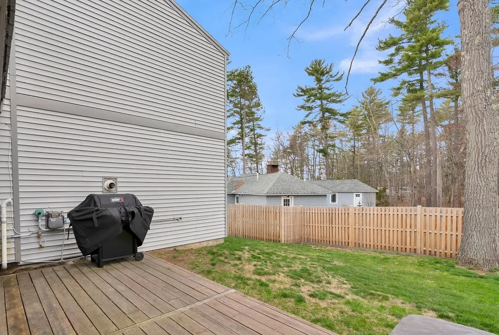 1112 Roosevelt Trail Windham ME 04062