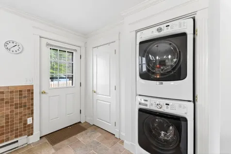 1112 Roosevelt Trail Windham ME 04062