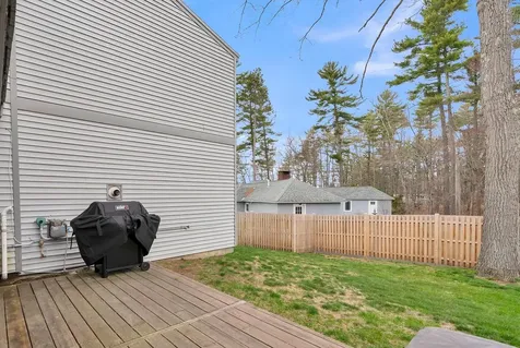 1112 Roosevelt Trail Windham ME 04062