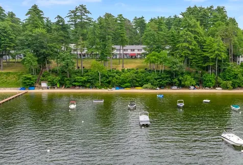 1112 Roosevelt Trail Windham ME 04062