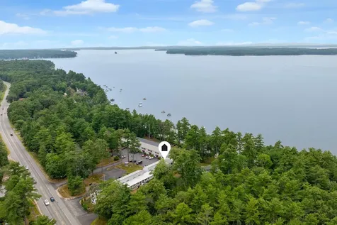 1112 Roosevelt Trail Windham ME 04062