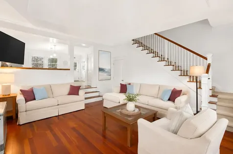 1112 Roosevelt Trail Windham ME 04062