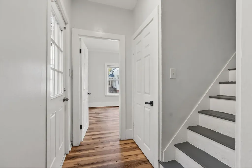 26 Vernon Street Auburn ME 04210