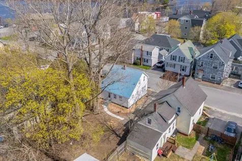 26 Vernon Street Auburn ME 04210