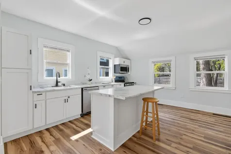 26 Vernon Street Auburn ME 04210