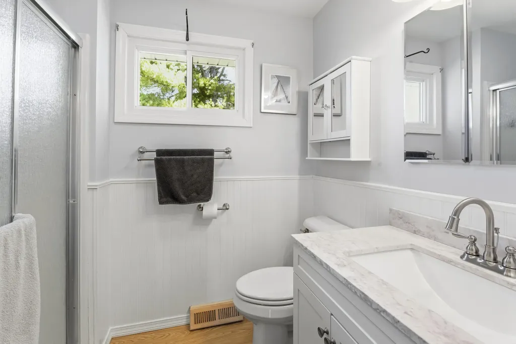 187 Ripley Road Dexter ME 04930