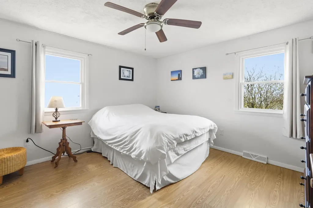 187 Ripley Road Dexter ME 04930