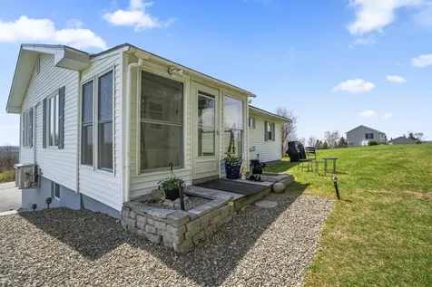187 Ripley Road Dexter ME 04930