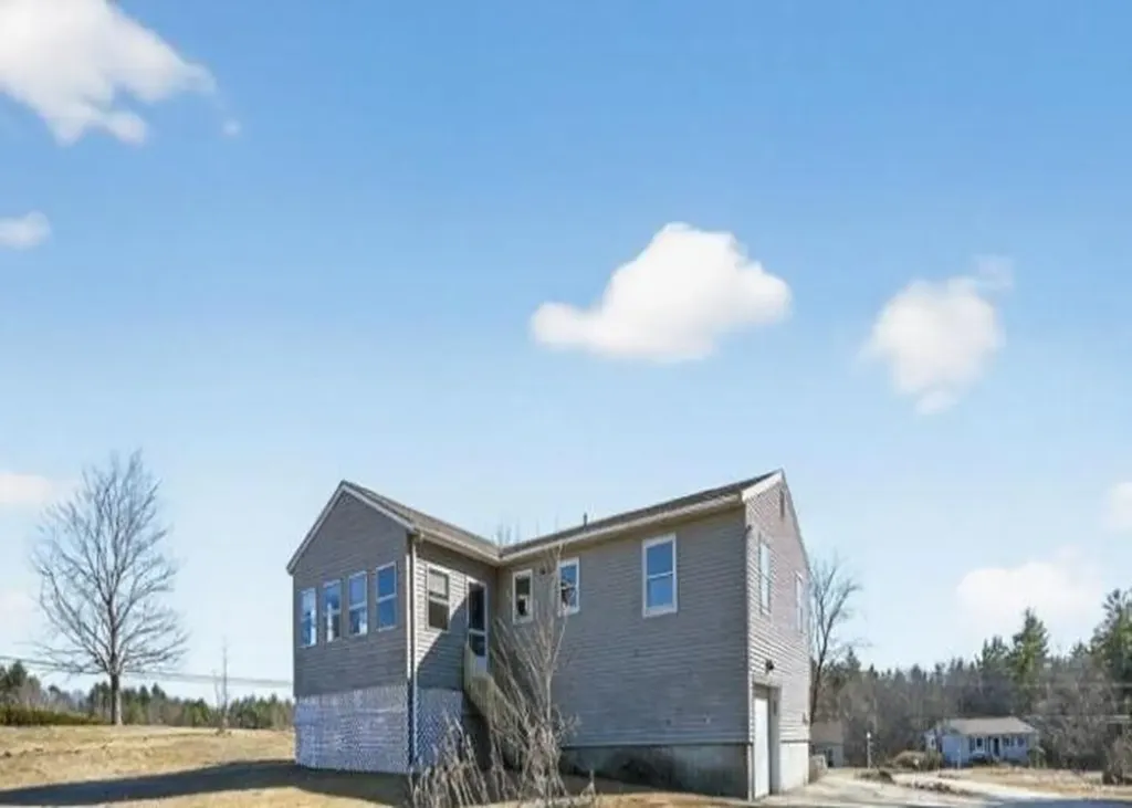 75 Pond Road South Berwick ME 03908