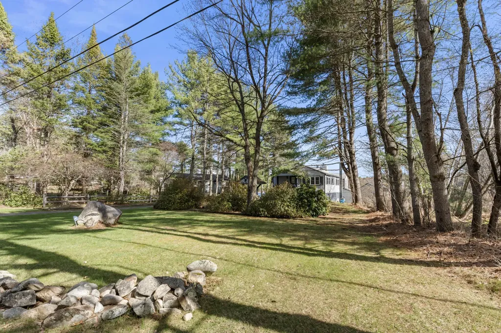 31 Northeast Road Waterboro ME 04087