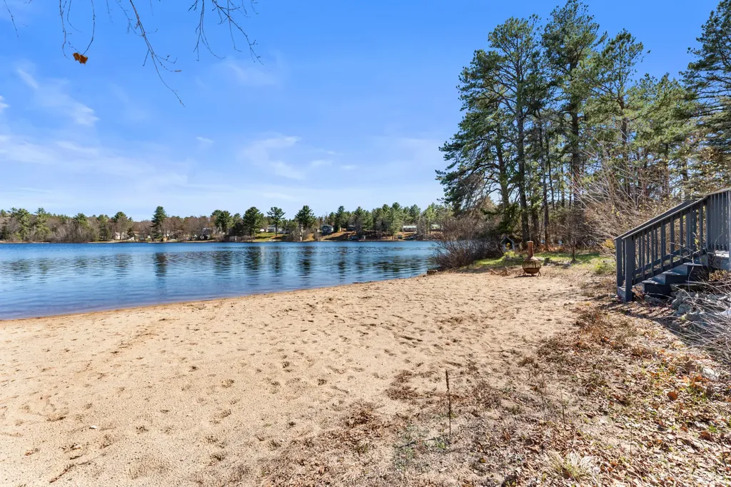 31 Northeast Road Waterboro ME 04087