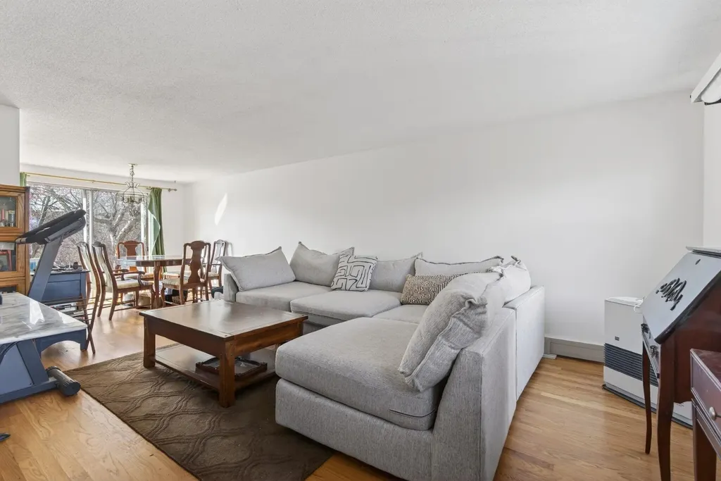 67 Starboard Drive Cape Elizabeth ME 04107