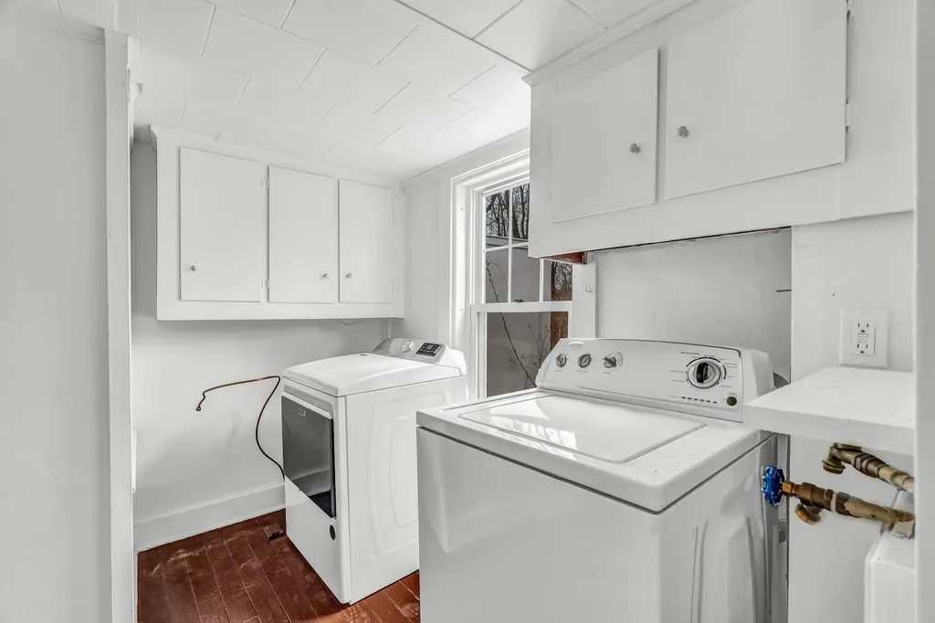 22 Parker Street Bangor ME 04401