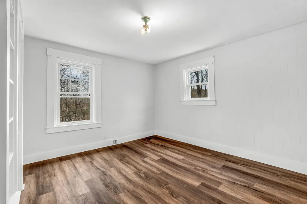 22 Parker Street Bangor ME 04401
