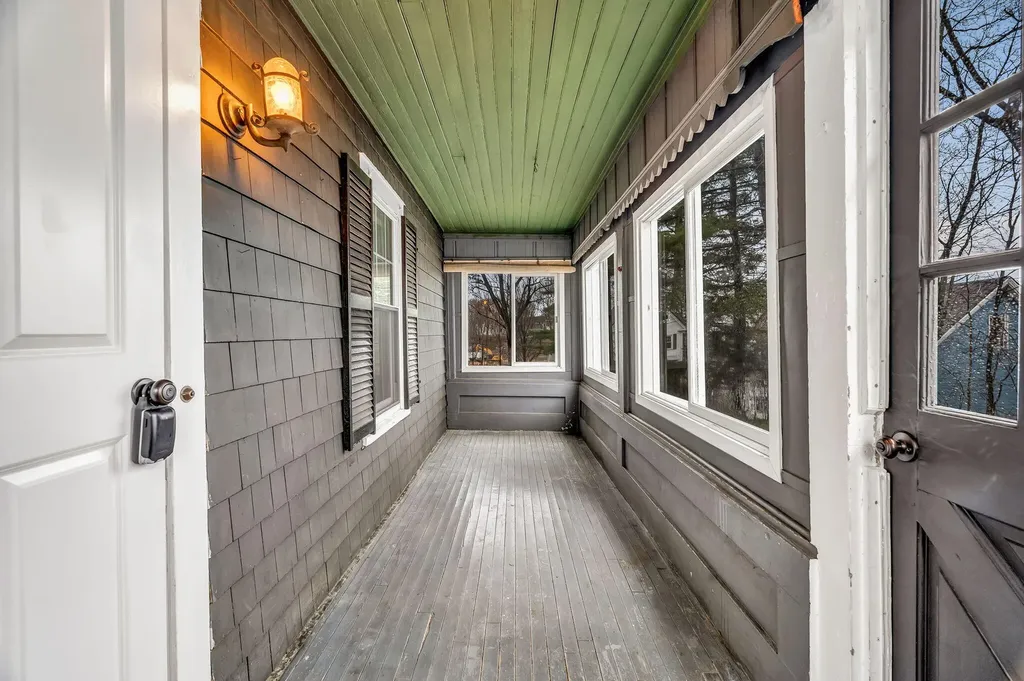 22 Parker Street Bangor ME 04401