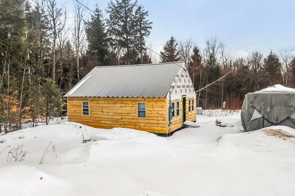 980 Woodville Road Woodville ME 04457