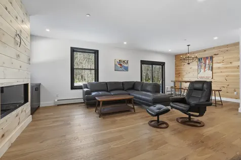 15 Lodgepole Lane Newry ME 04261