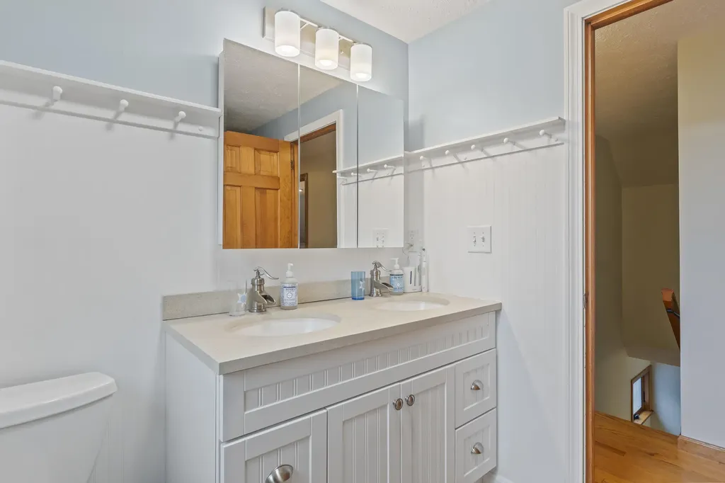 84 Bramblewood Drive Portland ME 04103