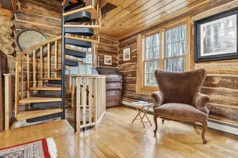 40 Dyer Road Raymond ME 04071