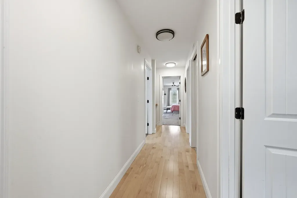 25 Owens Way Scarborough ME 04074