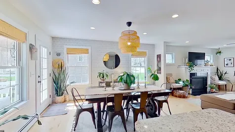 25 Owens Way Scarborough ME 04074