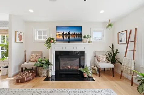 25 Owens Way Scarborough ME 04074