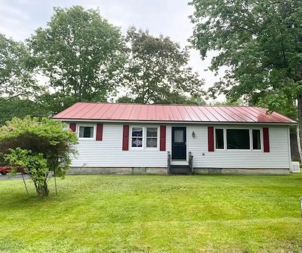 116 Mayhew Manor Road Greenville ME 04441