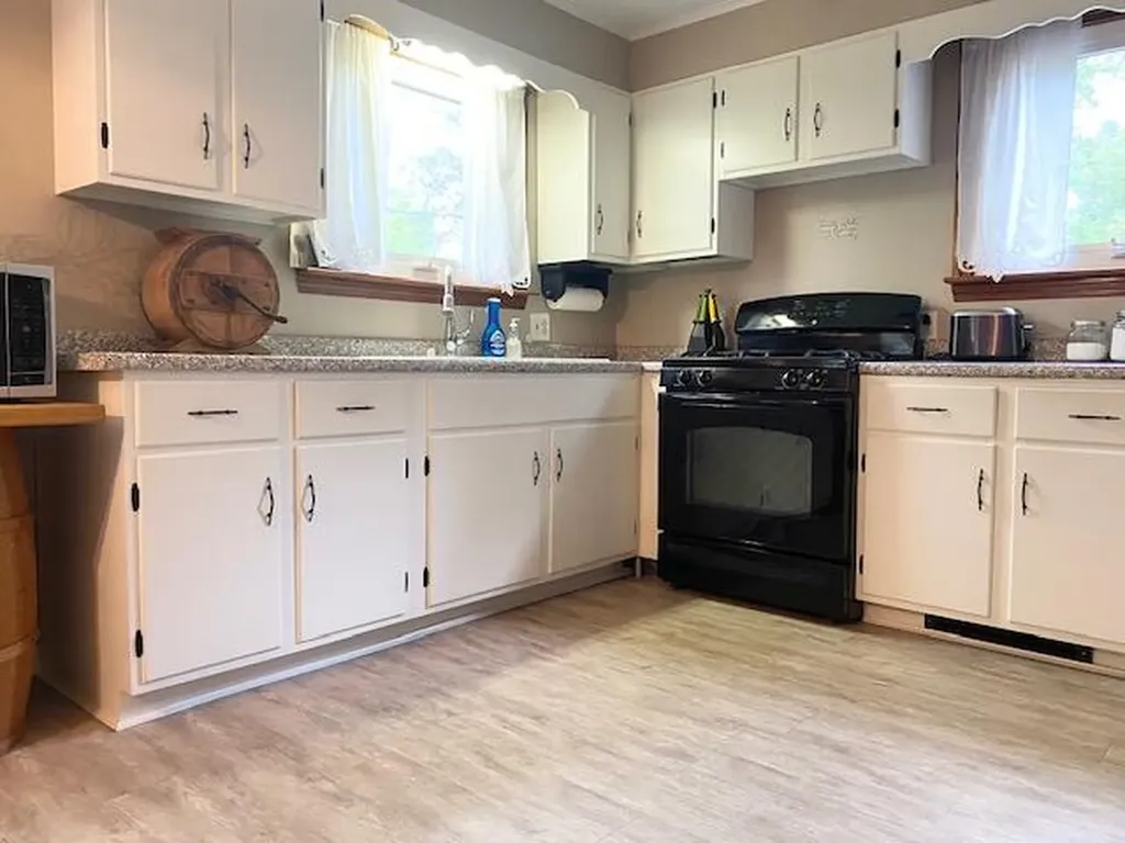 116 Mayhew Manor Road Greenville ME 04441